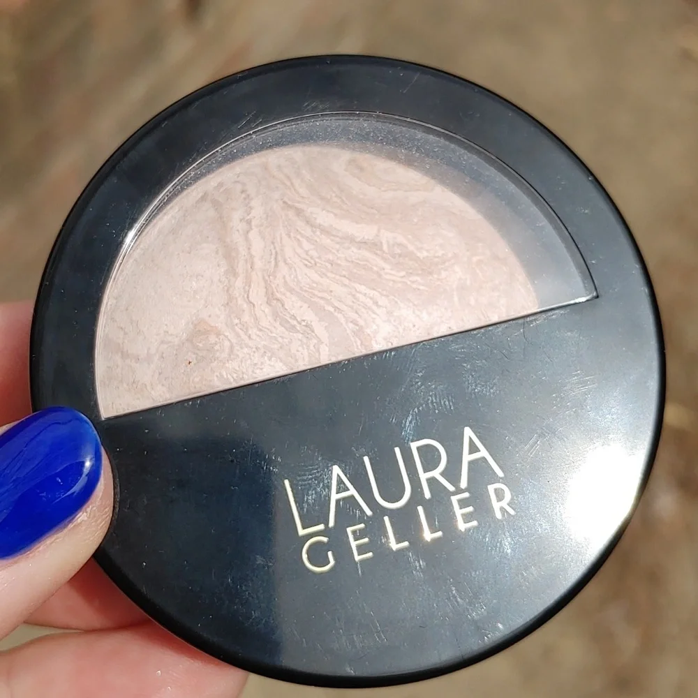 Laura Geller nib why